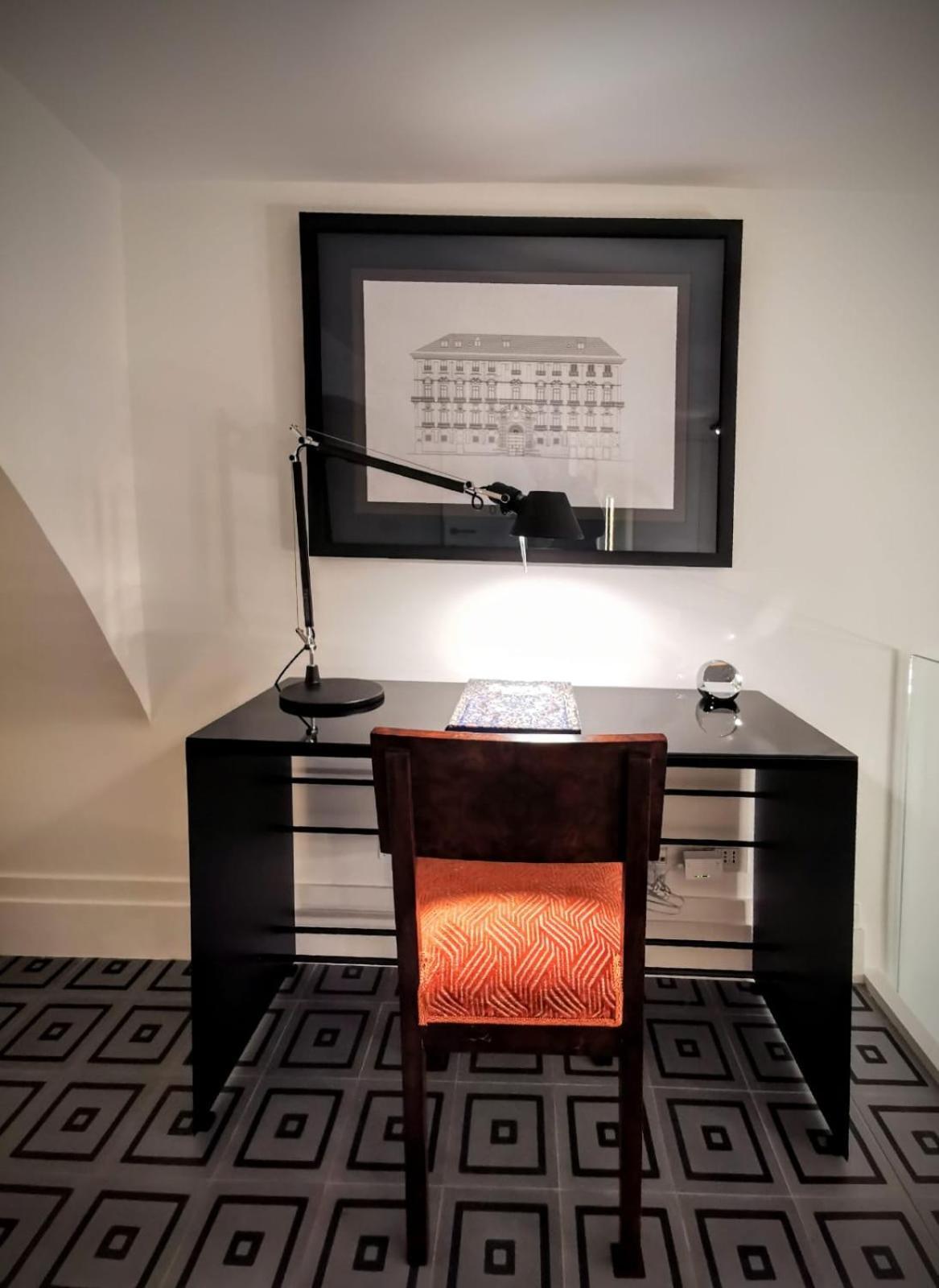 Salottino Carafa By Salotto Borbonico Apartment Naples